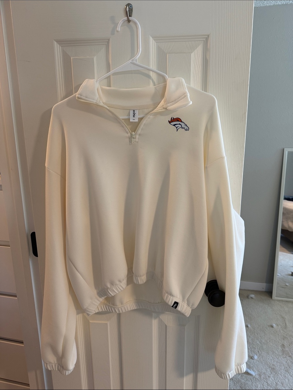 Denver Broncos Ivory Quarter-Zip Pullover Sweatshirt